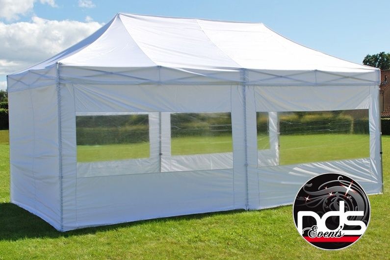 Tente pliante 4x8m 32m² AVEC côtés
