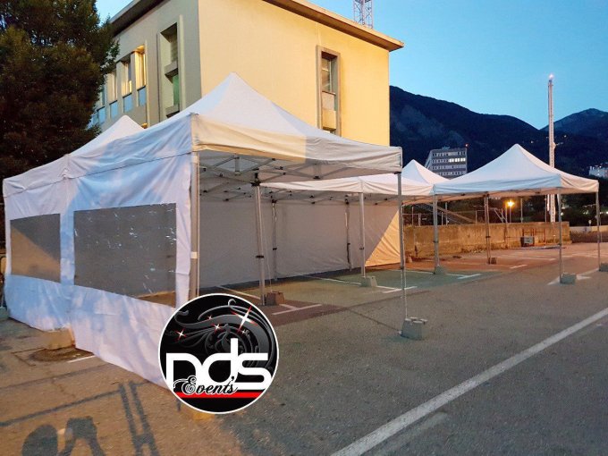 Structure pliante 48m² en 6x8m OU 4x12m AVEC côtés